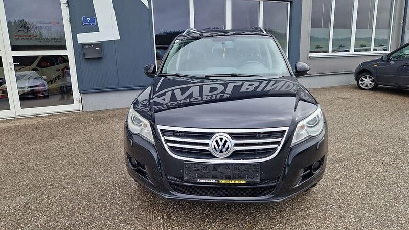 Gebraucht VW Tiguan Sport 140 PS (102 kW) 2009 Schwarz SUV