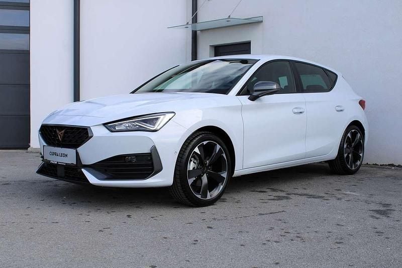 Gebraucht Cupra Leon 150 PS (110 kW) 2023 Weiß Kombi
