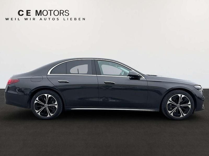 Gebraucht Mercedes E300 Premium 313 PS (230 kW) 2025 Silber Limousine