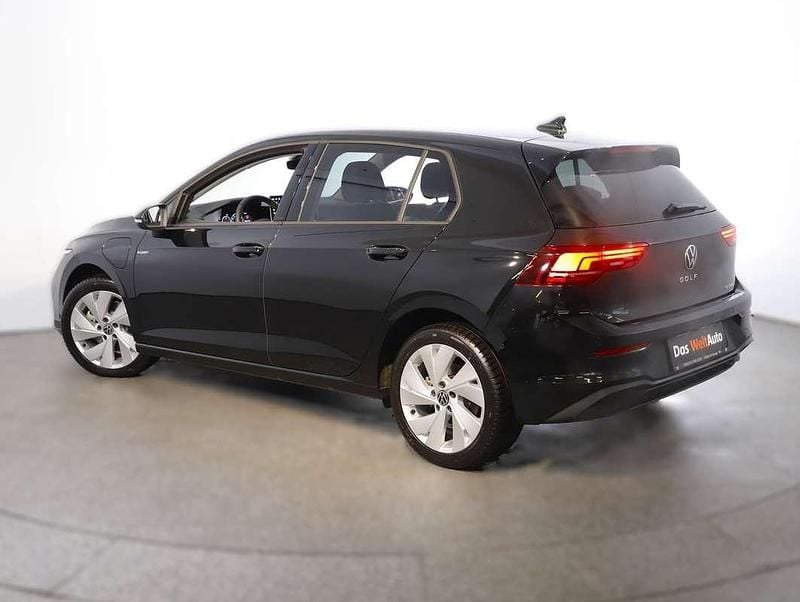 Gebraucht VW Golf VIII 150 PS (110 kW) 2025 Schwarz Limousine