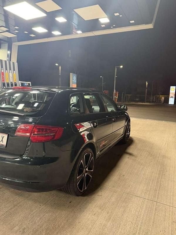 Gebraucht Audi A3 Ambiente 125 PS (91 kW) 2008 Limousine