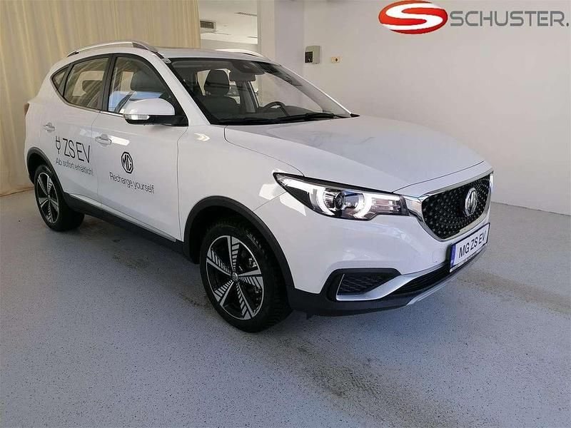 Weiss Gebraucht 2021 MG ZS Luxury Limousine | € 16.808 (Guter Preis) - Bild 1/4