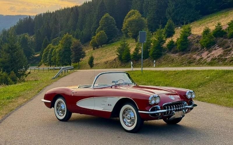 Gebraucht Chevrolet Corvette C1 349 PS (256 kW) 1959 Rot Cabrio
