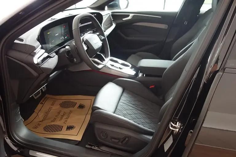 Neu Audi A6 Ambiente 204 PS (150 kW) 2025 Schwarz  metallicperleffektno Kombi