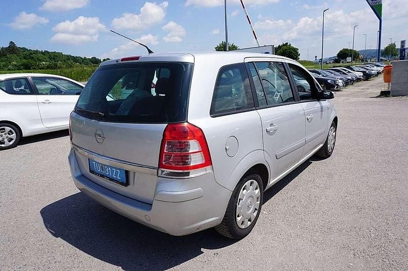 Gebraucht Opel Zafira Edition 140 PS (102 kW) 2009 Grau Van / Kleinbus