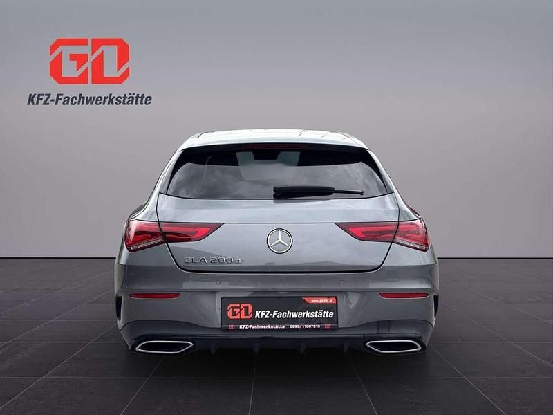 Gebraucht Mercedes CLA200 AMG line 150 PS (110 kW) 2020 Grau Kombi