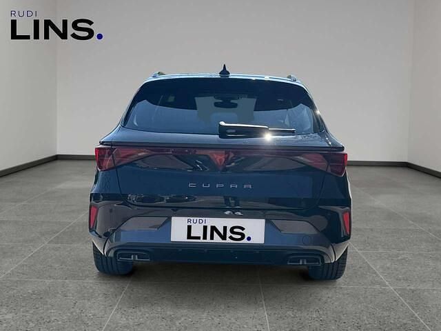 Neu Cupra Leon 150 PS (110 kW) 2025 Schwarz Limousine