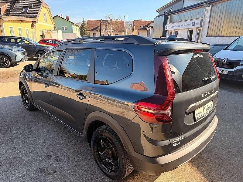 Gebraucht Dacia Jogger Extreme 110 PS (80 kW) 2022 Grau Van / Kleinbus
