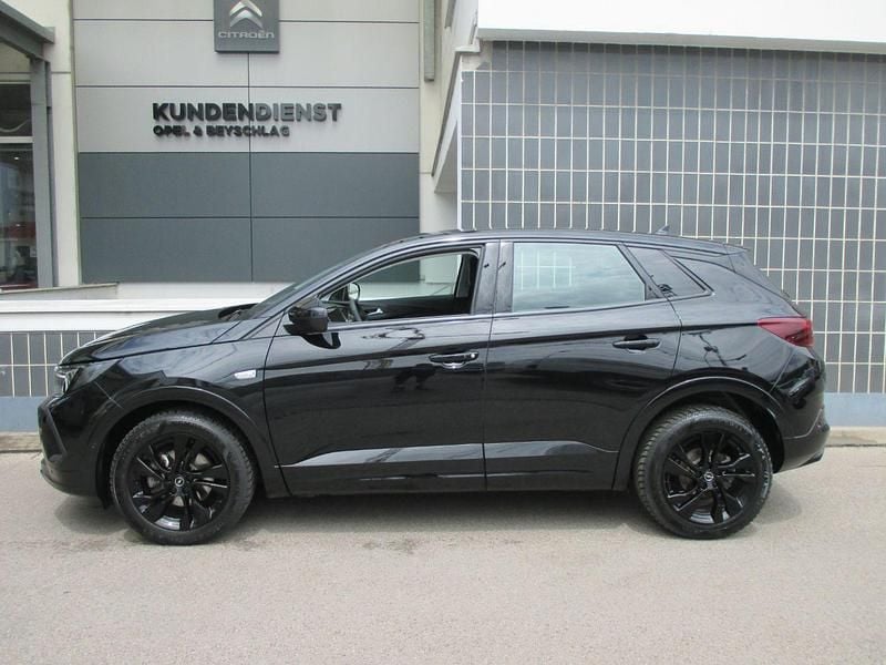 Gebraucht Opel Grandland X 131 PS (96 kW) 2024 Schwarz SUV