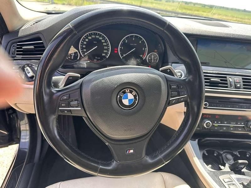 Gebraucht BMW 525 Sport Line 218 PS (160 kW) 2012 Kombi
