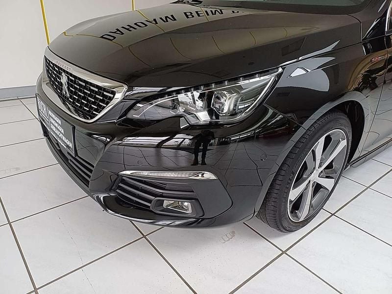 Gebraucht Peugeot 308 GT-line 131 PS (96 kW) 2019 Schwarz Limousine