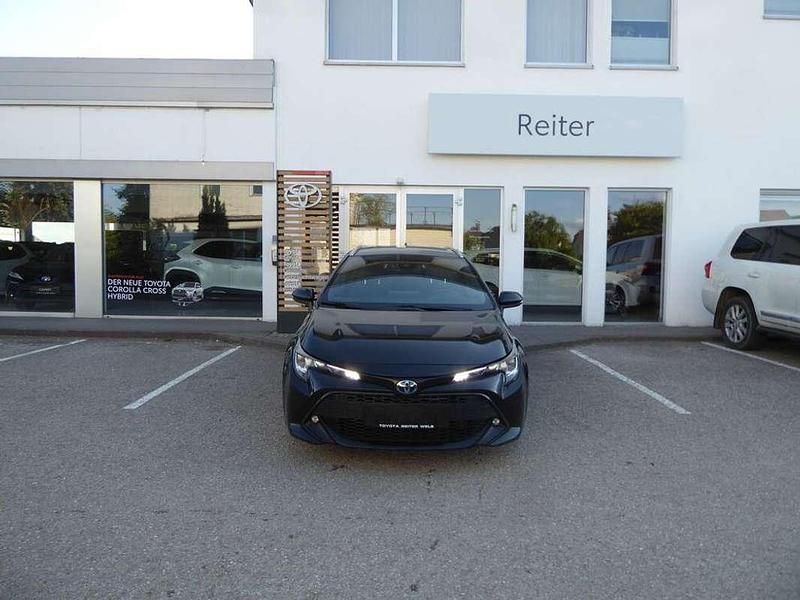 Schwarz Gebraucht 2021 Toyota Corolla Kombi | € 21.990 (Fairer Preis) - Bild 1/4