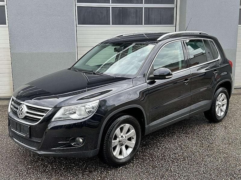 Schwarz Gebraucht 2010 VW Tiguan Sport SUV | € 8.790 (Fairer Preis) - Bild 1/4