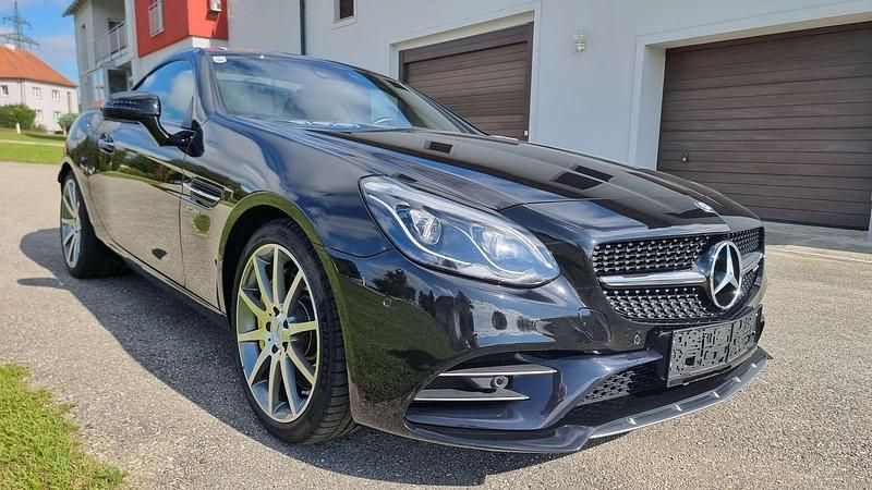 Gebraucht Mercedes SLC43 AMG AMG 367 PS (269 kW) 2016 Schwarz Coupé