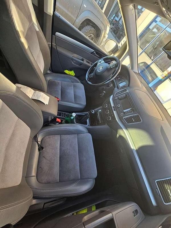 Gebraucht VW Sharan Highline 140 PS (102 kW) 2013 Blau Van / Kleinbus