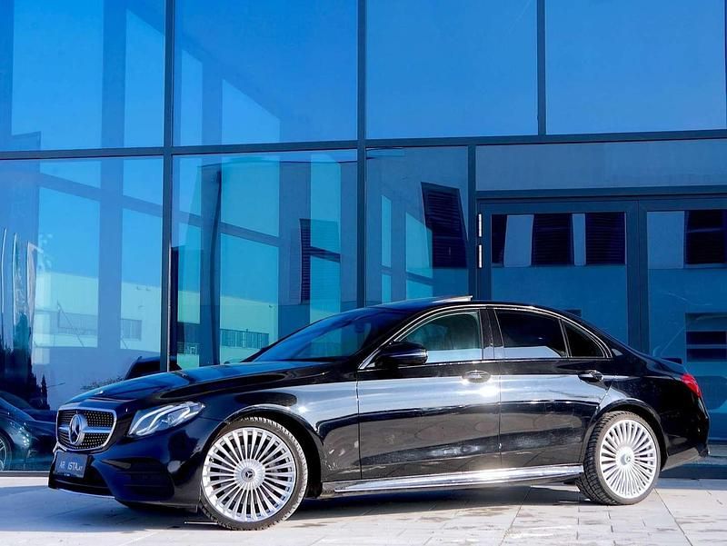 Gebraucht Mercedes E400 AMG line 340 PS (250 kW) 2018 Schwarz Limousine