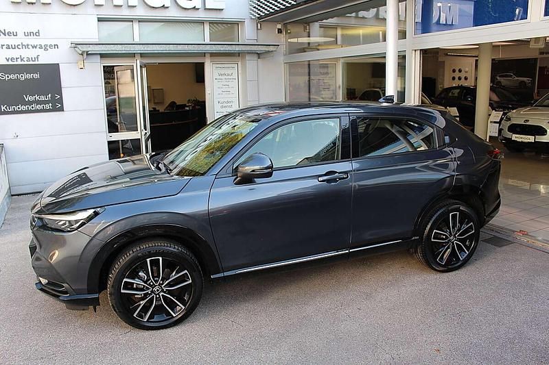 Grau Gebraucht 2023 Honda HR-V Advance SUV | € 26.990 (Fairer Preis) - Bild 1/4
