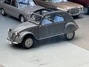 Grau Gebraucht 1959 Citroën 2CV Limousine | € 20.500 - Bild 1/4
