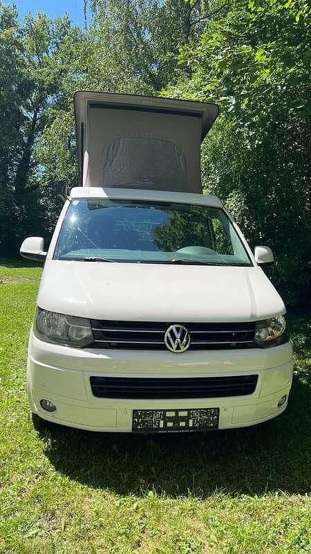 Gebraucht VW Multivan 140 PS (102 kW) 2013 Weiß Van