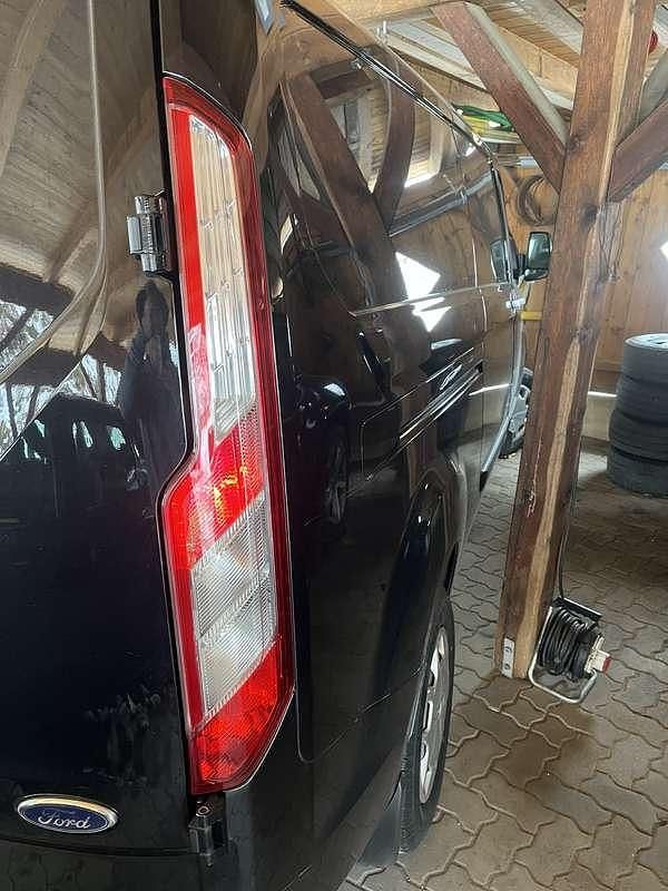 Gebraucht Ford Transit Custom 131 PS (96 kW) 2021 Schwarz Van / Kleinbus