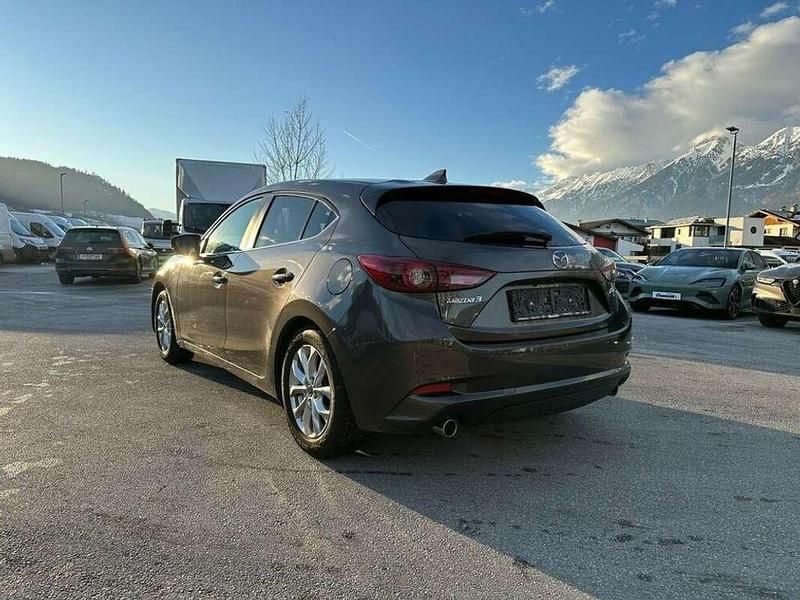 Gebraucht Mazda 3 Inclusive 120 PS (88 kW) 2018 Grau Limousine