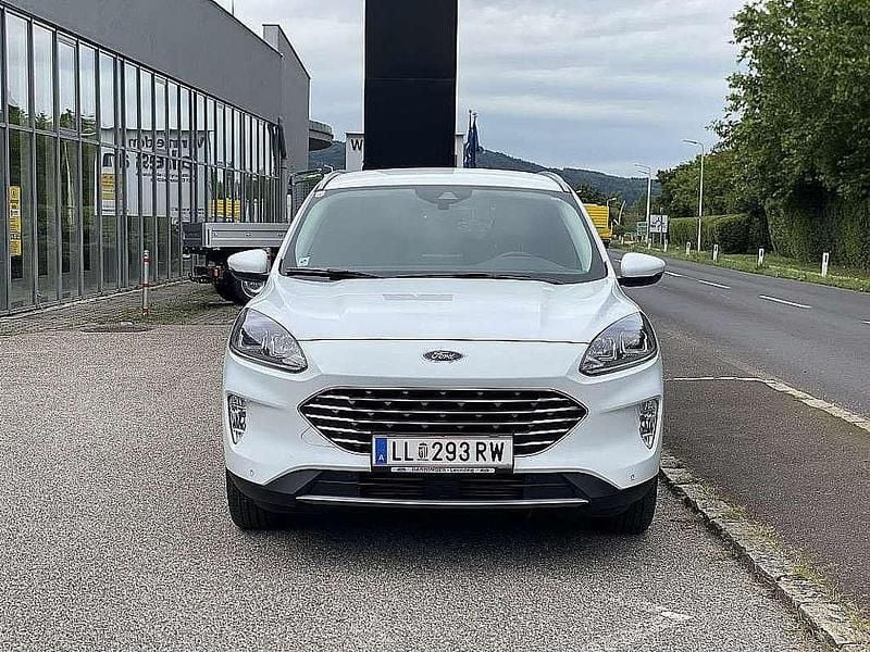 Weiß Gebraucht 2022 Ford Kuga Titanium SUV | € 21.790 (Superpreis) - Bild 1/4