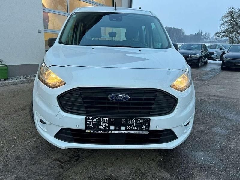 Gebraucht Ford Tourneo 101 PS (74 kW) 2020 Weiß Kombi