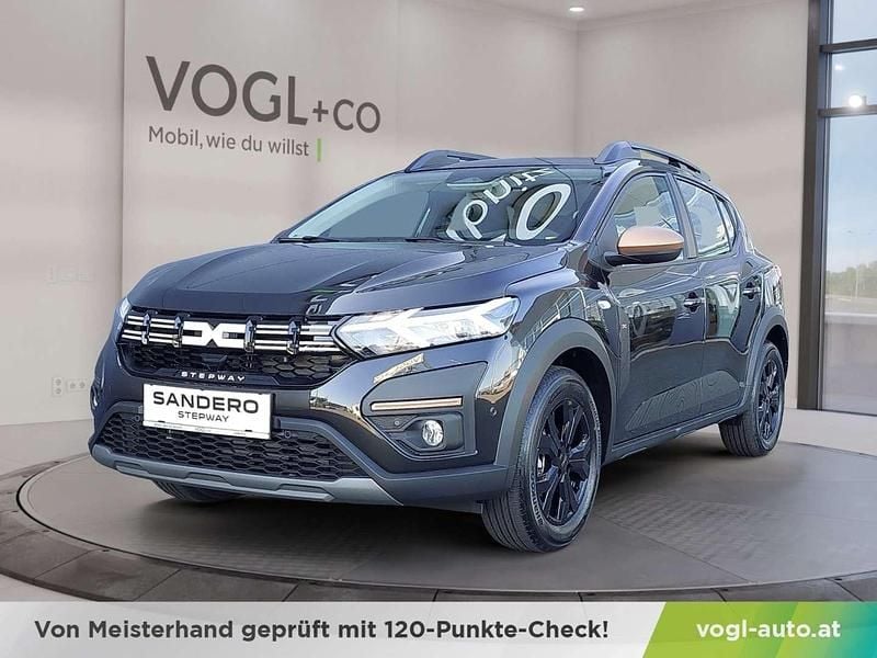 Schwarz Gebraucht 2025 Dacia Sandero Extreme Kleinwagen | € 19.990 (Superpreis) - Bild 1/4