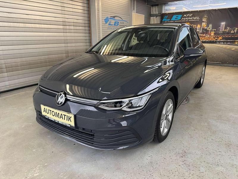 Gebraucht VW Golf VIII Basis 116 PS (85 kW) 2022 Grau Kleinwagen