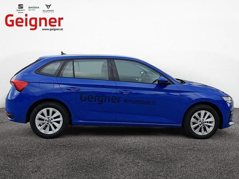 Gebraucht Skoda Scala Essence 95 PS (69 kW) 2025 Mittelblau  normal Kleinwagen