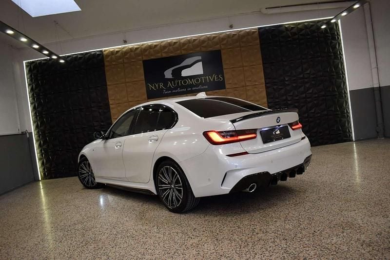 Gebraucht BMW 320 M Performance 190 PS (139 kW) 2020 Weiß Limousine