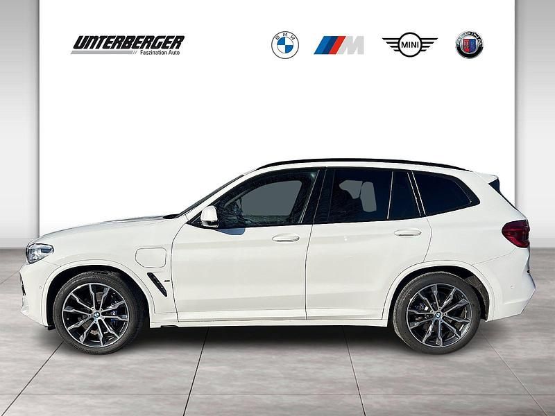 Gebraucht BMW X3 M Sport 183 PS (134 kW) 2021 Weiß SUV