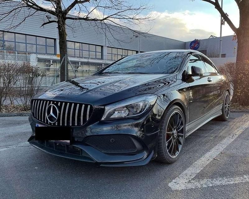 Gebraucht Mercedes CLA200 AMG line 136 PS (100 kW) 2017 Coupé