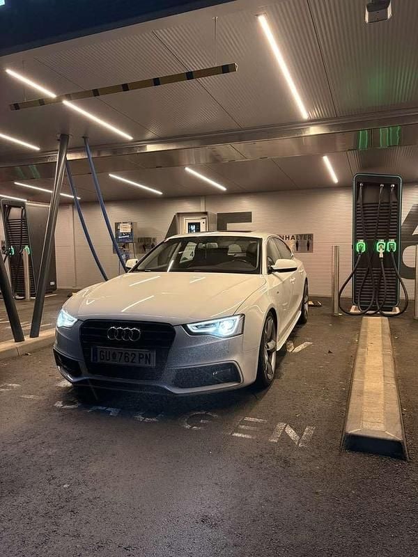 Gebraucht 2016 Audi A5 Sportback S-Line Kleinwagen | € 16.500 (Superpreis) - Bild 1/4