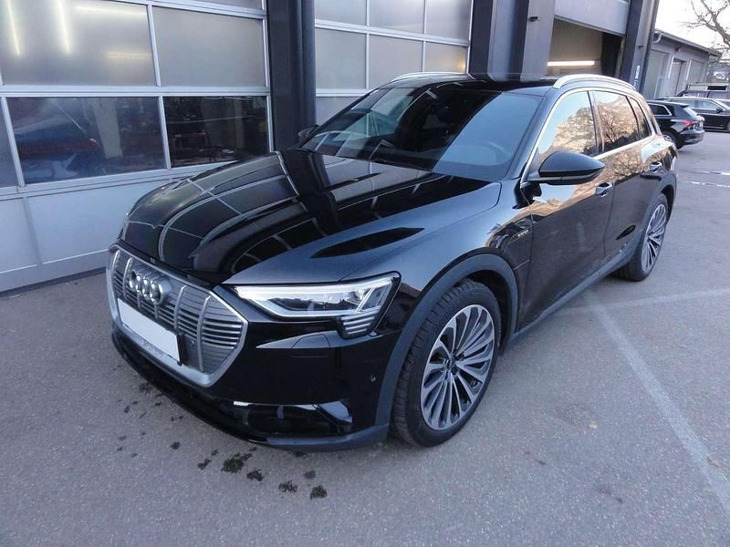Schwarz Gebraucht 2021 Audi e-tron Basis SUV | € 27.900 (Fairer Preis) - Bild 1/4
