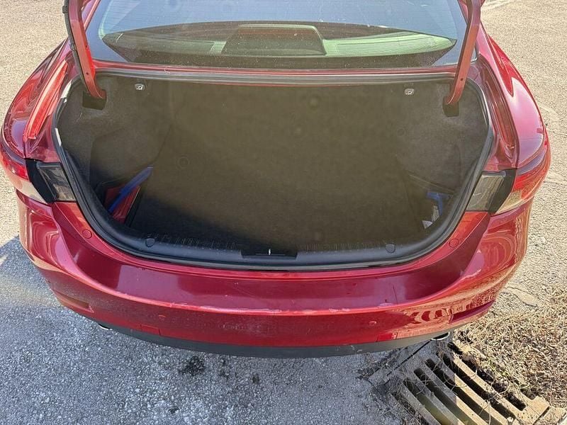 Gebraucht Mazda 6 175 PS (128 kW) 2014 Rot Limousine