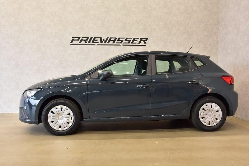 Gebraucht Seat Ibiza Reference 95 PS (69 kW) 2025 Dunkelblau  normal Kleinwagen