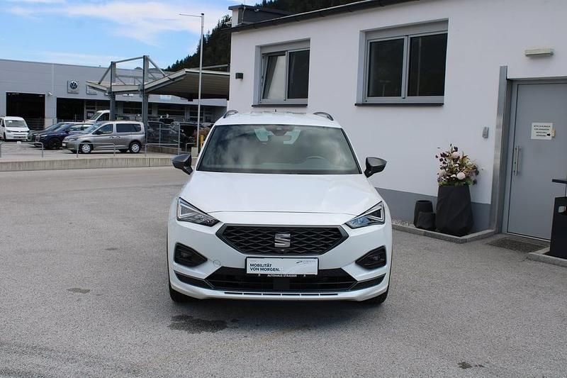 Gebraucht Seat Tarraco FR 245 PS (180 kW) 2021 Weiss  metallicperleffekt SUV