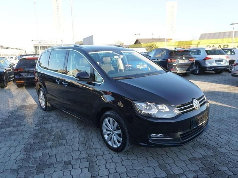 Gebraucht VW Sharan Business+ 150 PS (110 kW) 2021 Schwarz Van / Kleinbus