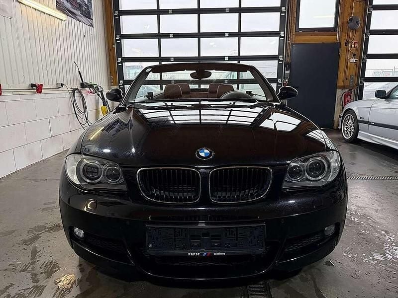 Gebraucht BMW 118 Cabriolet M Sport 143 PS (105 kW) 2008 Schwarz Cabrio