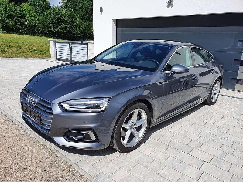 Gebraucht Audi A5 Sportback Sport 190 PS (139 kW) 2019 Kleinwagen