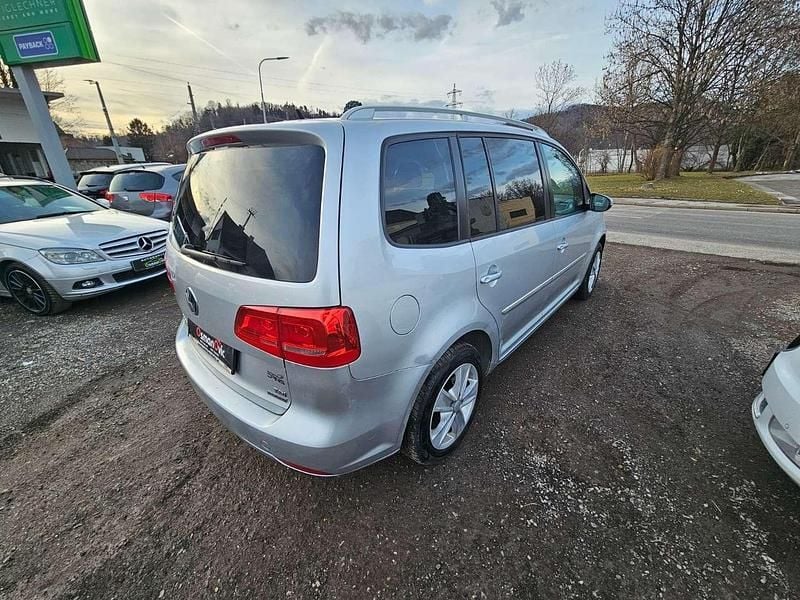 Gebraucht VW Touran Comfortline 105 PS (77 kW) 2010 Grau Van / Kleinbus