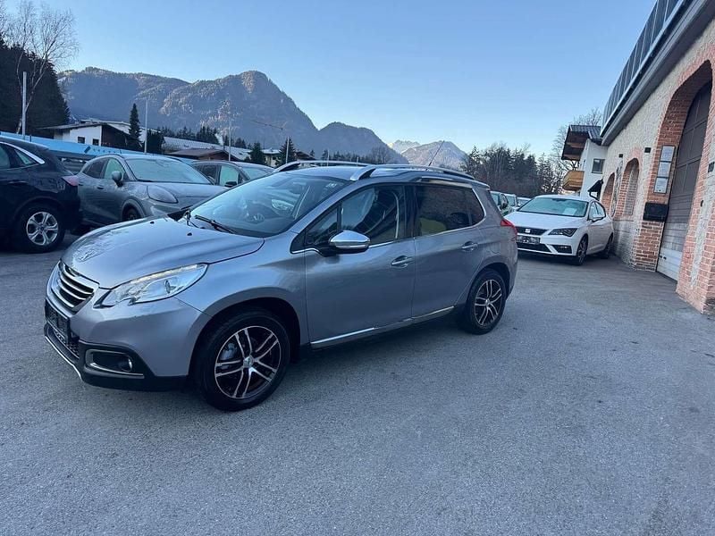 Gebraucht Peugeot 2008 Allure 92 PS (67 kW) 2015 Grau SUV