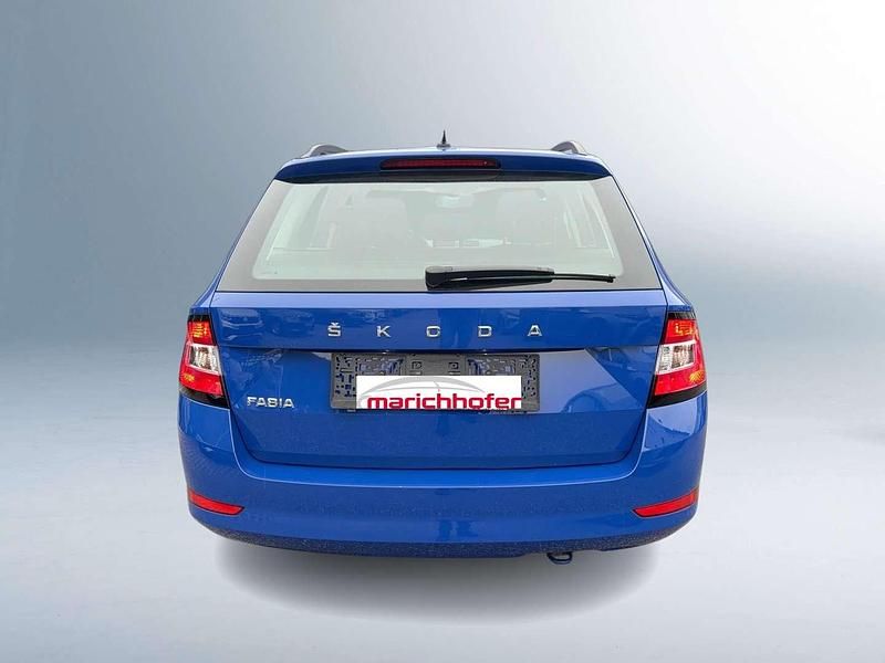Gebraucht Skoda Fabia 95 PS (69 kW) 2021 Blau Kombi
