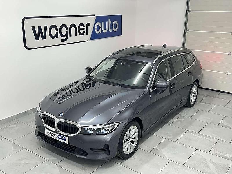 Gebraucht BMW 320 Sport Line 190 PS (139 kW) 2021 Grau Kombi
