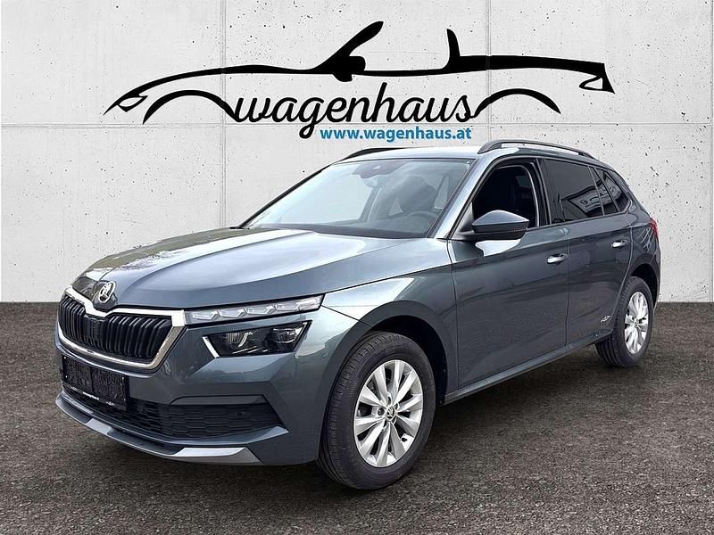 Grau Gebraucht 2021 Skoda Kamiq Ambition SUV | € 18.490 - Bild 1/4