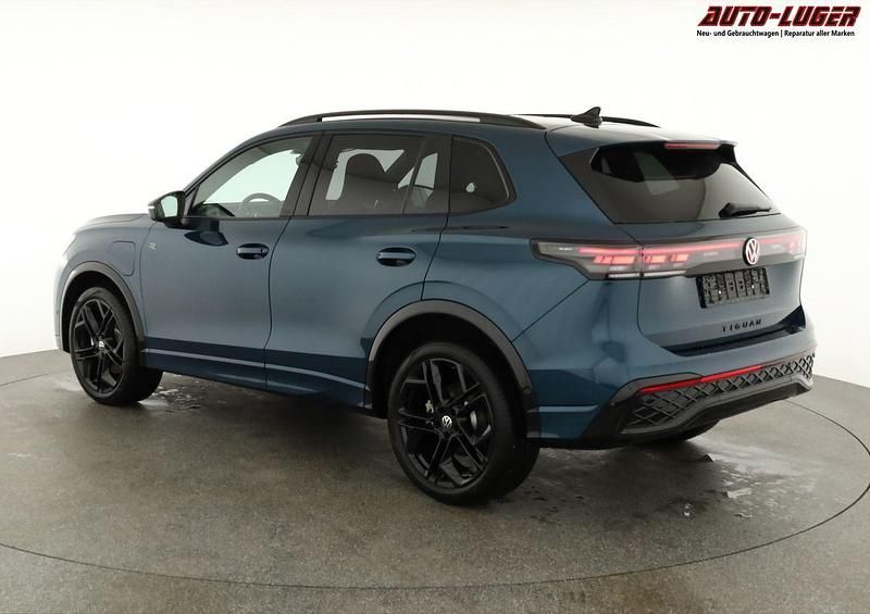Neu VW Tiguan R-line 272 PS (200 kW) 2025 Nightshade blue metallic SUV