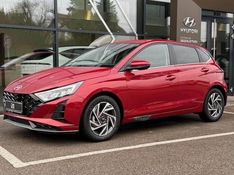 Neu Hyundai i20 Comfort 79 PS (58 kW) 2025 Rot Kleinwagen
