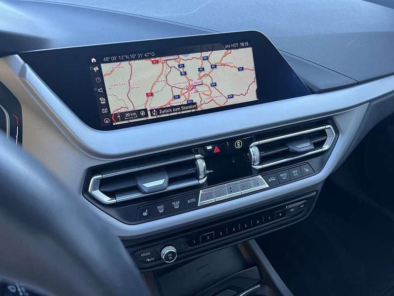 Gebraucht BMW 118 150 PS (110 kW) 2020 Grau Kleinwagen