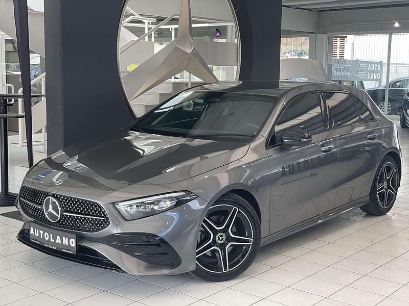 Gebraucht Mercedes A180 AMG line 116 PS (85 kW) 2023 Grau Kleinwagen